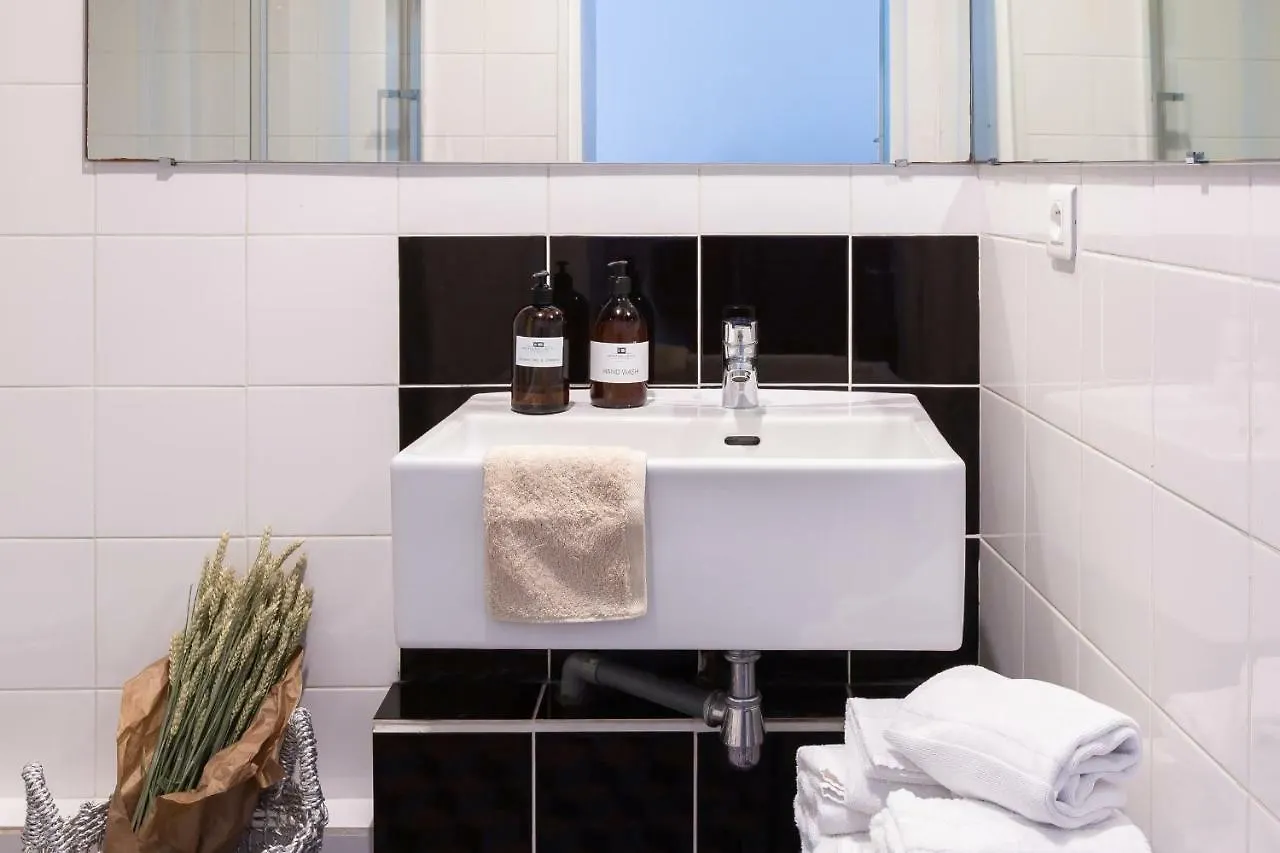 Artisan Lofts Near Marais Appartement *