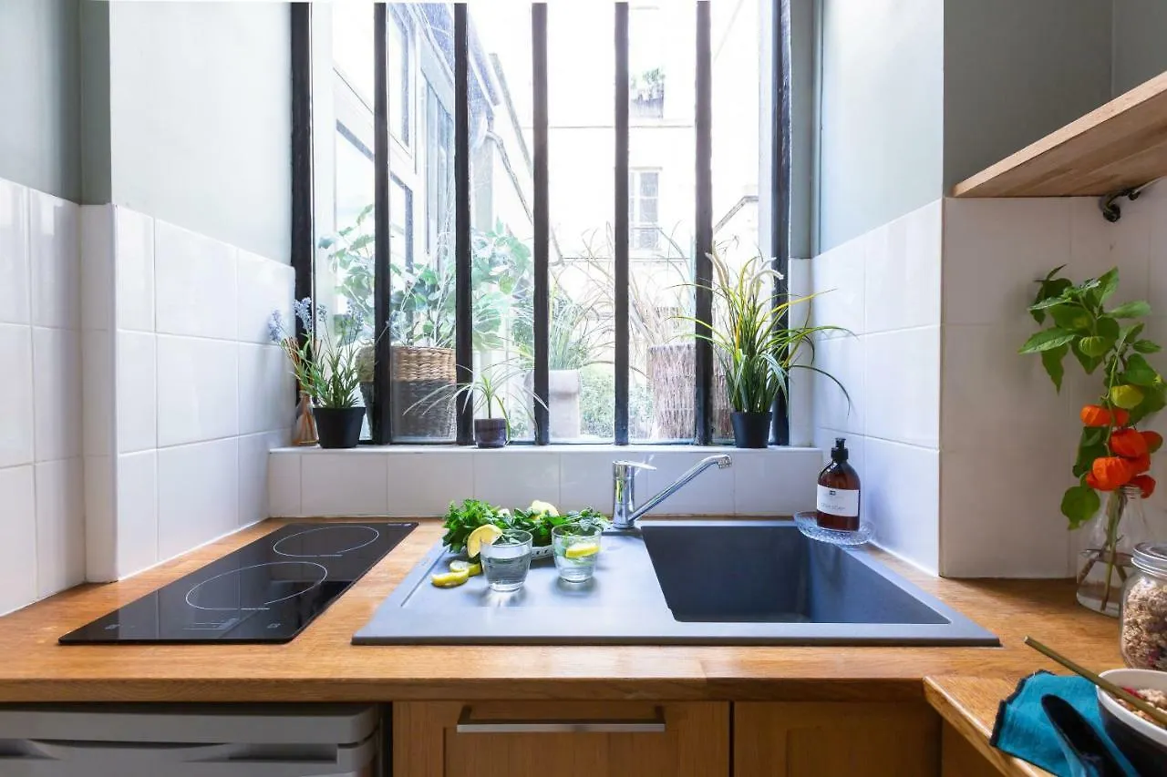 Artisan Lofts Near Marais Apartment Paris